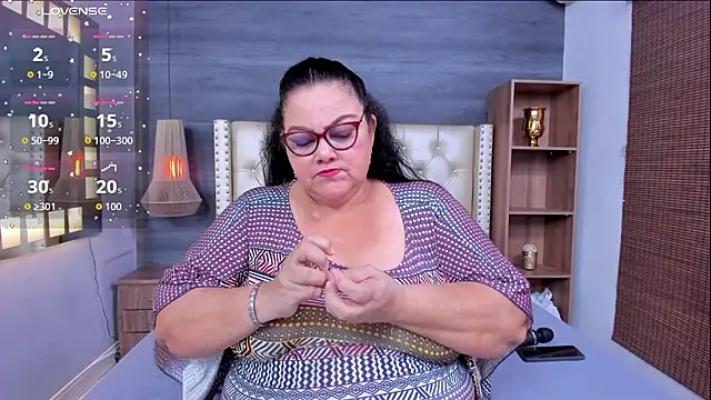 mommy cute online show from 03-26-26, 12:42