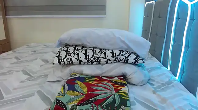 Sexy Sendy18xx online show from 03-12-25, 04:19