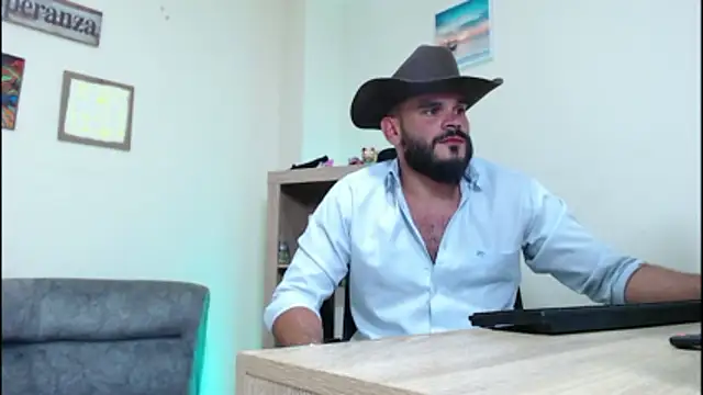 Snapshot of cowboyht chatting on 05-04-26, 04:49 cowboyht online show from 05-04-26, 04:49