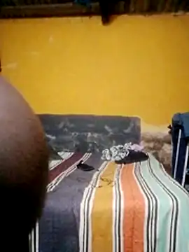 LULE37587001 online show from 12-05-25, 09:12