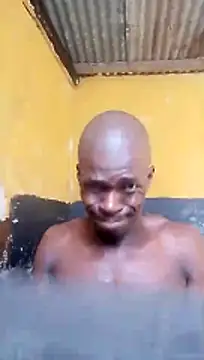 LULE37587001 online show from 04-01-26, 12:17