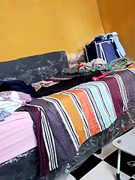 LULE37587001 online show from 11-28-25, 06:13