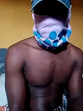 LULE37587001 online show from 11-18-25, 11:35