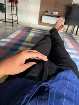 samy6261 online show from 12-17-25, 09:14