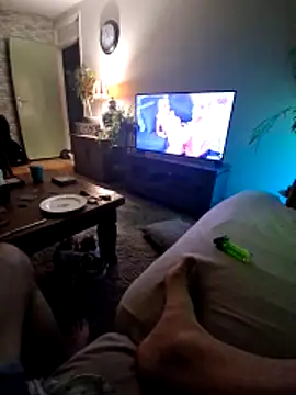 MISSLOTUS75 online show from 04-17-26, 09:17