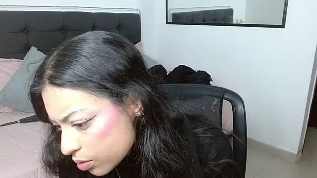 vaness weet online show from 02-03-26, 08:58