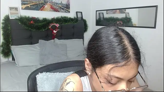 vaness weet online show from 01-06-26, 03:05