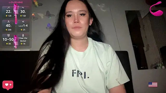 Snapshot of MeganTheRarest chatting on 04-18-26, 12:51 MeganTheRarest online show from 04-18-26, 12:51