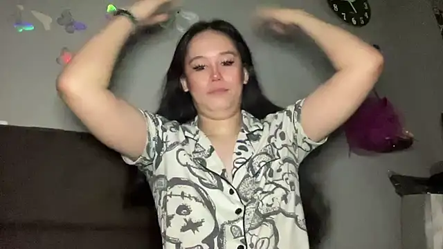 MeganTheRarest online show from 10-29-25, 11:31