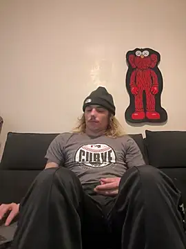 Snapshot of trippyski chatting on 01-02-25, 06:40 trippyski online show from 01-02-25, 06:40