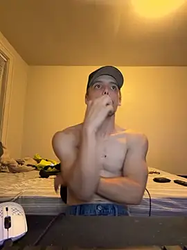 Snapshot of trippyski chatting on 10-22-25, 04:45 trippyski online show from 10-22-25, 04:45