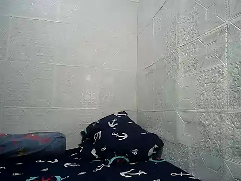 Snapshot of sweethotmom chatting on 11-28-25, 12:44 sweethotmom online show from 11-28-25, 12:44