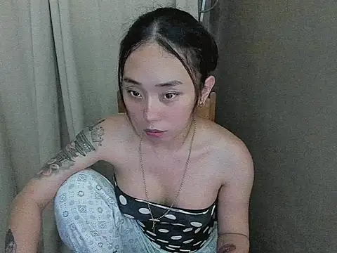 MissAyaCollins online show from 11-07-25, 06:40