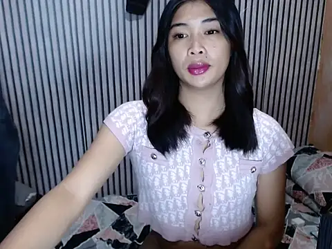 Maria-Moore online show from 09-30-25, 02:12