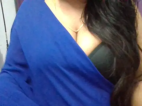 Roopshikha39 online show from 11-11-25, 06:58