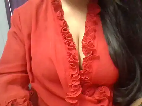 Snapshot of Roopshikha39 chatting on 05-04-26, 06:11 Roopshikha39 online show from 05-04-26, 06:11