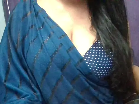 Snapshot of Roopshikha39 chatting on 05-22-26, 07:12 Roopshikha39 online show from 05-22-26, 07:12