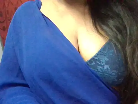 Snapshot of Roopshikha39 chatting on 01-30-25, 07:15 Roopshikha39 online show from 01-30-25, 07:15