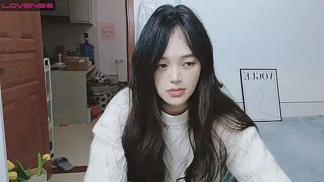 Snapshot of QiuPeiPeimmm chatting on 02-28-25, 05:26 QiuPeiPeimmm online show from 02-28-25, 05:26