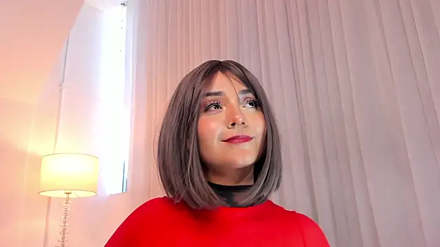 Snapshot of Emma_Torres__ chatting on 03-16-25, 03:39 Emma Torres online show from 03-16-25, 03:39