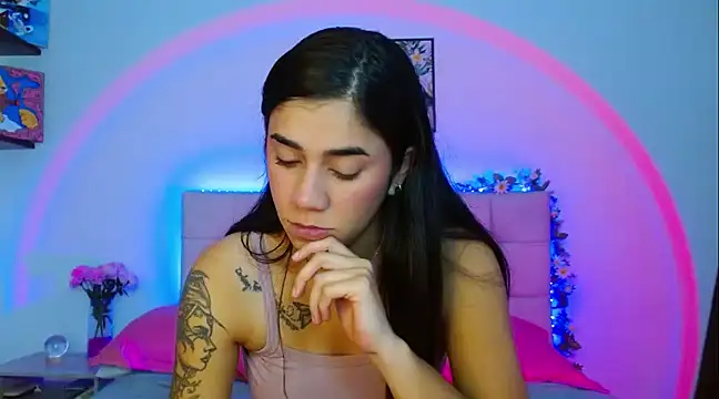 Layla Rachel online show from 03-05-25, 01:42