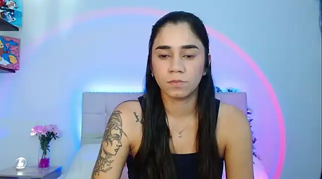 Layla Rachel online show from 03-01-25, 01:00