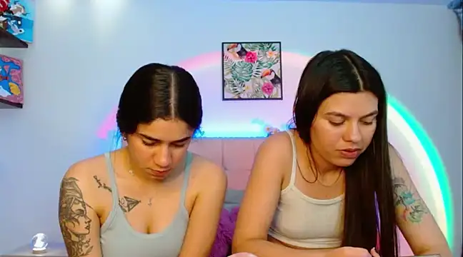 Layla Rachel online show from 01-25-25, 04:34