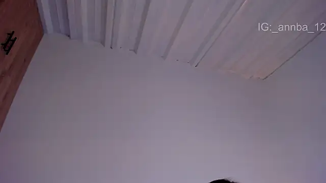 Snapshot of annie_barozzi chatting on 02-16-26, 01:37 annie barozzi online show from 02-16-26, 01:37