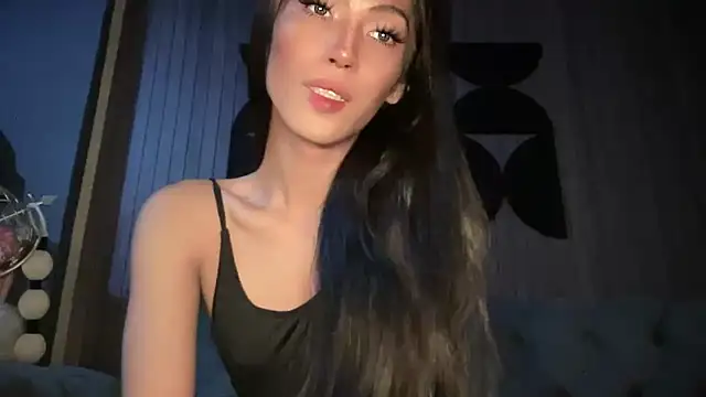 Bella Gordon online show from 09-24-25, 04:41