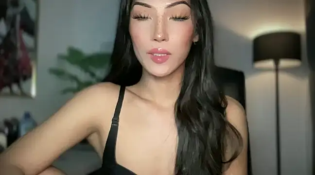 Bella Gordon online show from 02-28-25, 11:45