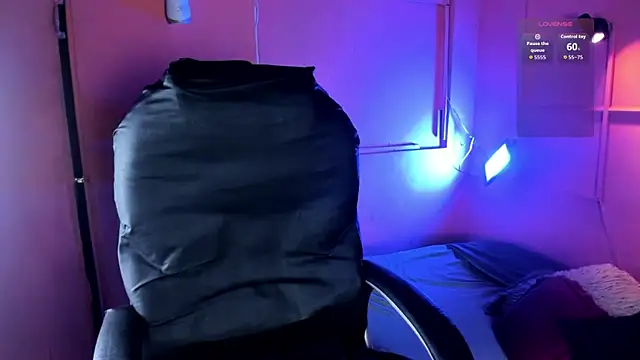 Desipleasure online show from 04-17-26, 08:22