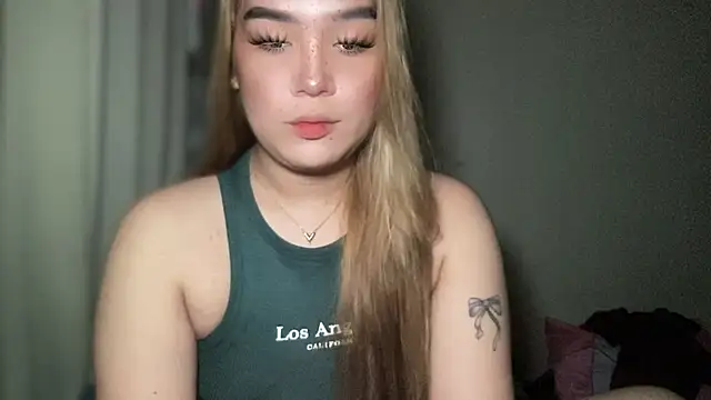 Snapshot of MissCataleyaxxx chatting on 02-06-25, 01:43 MissCataleyaxxx online show from 02-06-25, 01:43