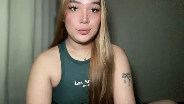 Snapshot of MissCataleyaxxx chatting on 02-05-25, 01:47 MissCataleyaxxx online show from 02-05-25, 01:47
