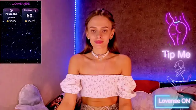 Snapshot of madina_taher chatting on 03-13-25, 07:42 madina taher online show from 03-13-25, 07:42