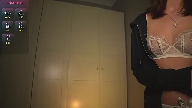 -JuicyMolly- online show from 03-02-26, 06:15