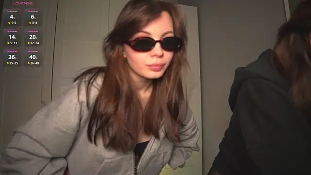 Snapshot of -JuicyMolly- chatting on 04-23-26, 05:03 -JuicyMolly- online show from 04-23-26, 05:03
