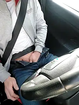 Xcoquinx online show from 03-22-25, 07:47