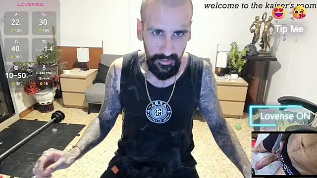 kaiser679  online show from 04-15-26, 01:22