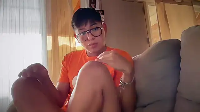 Snapshot of sweetxnico chatting on 11-18-25, 03:04 sweetxnico online show from 11-18-25, 03:04