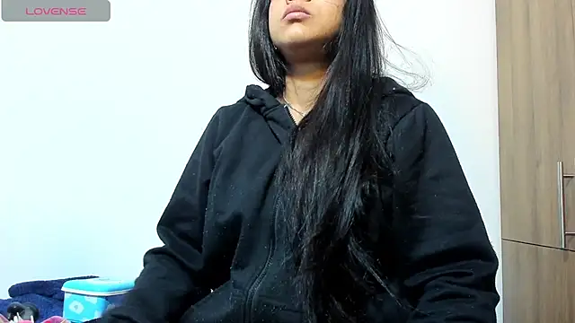 Bessie32 online show from 12-02-25, 10:17