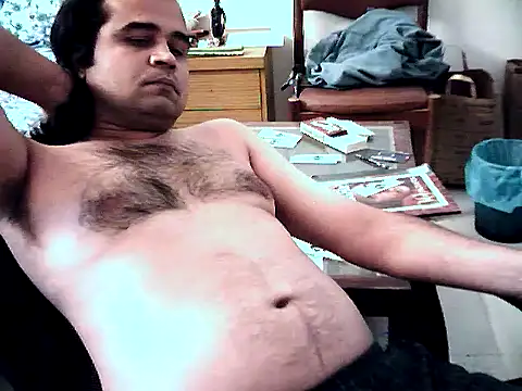 aksxi1 online show from 11-08-25, 05:22