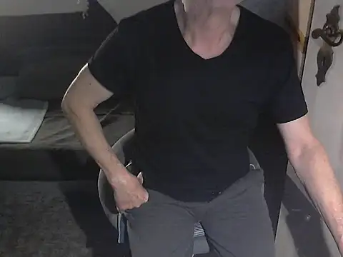 kiam471 online show from 02-16-26, 09:24