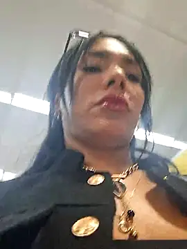 Doll Loren online show from 01-18-26, 07:17