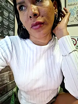 Doll Loren online show from 10-01-25, 01:55