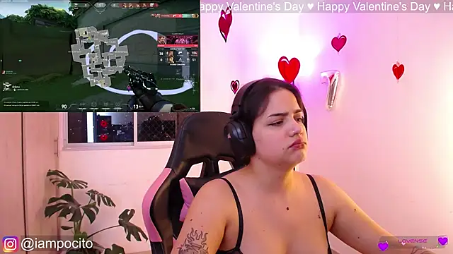 Snapshot of pocitox chatting on 02-19-25, 05:16 pocitox online show from 02-19-25, 05:16