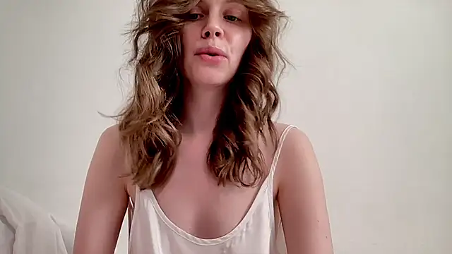 Nikki Mimimi online show from 02-20-25, 01:19
