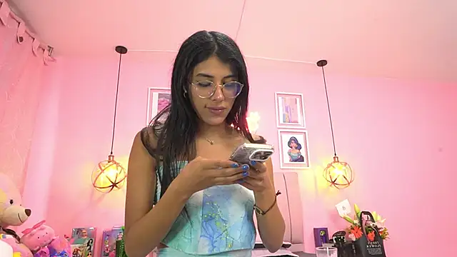 dani parker  online show from 03-11-25, 04:18