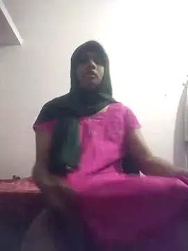 Snapshot of sonalicrossy chatting on 04-29-26, 08:26 sonalicrossy online show from 04-29-26, 08:26