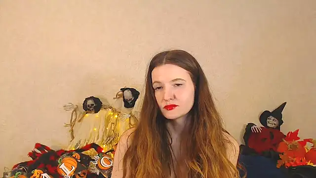Snapshot of SecretWithJessie chatting on 10-17-25, 09:01 SecretWithJessie online show from 10-17-25, 09:01