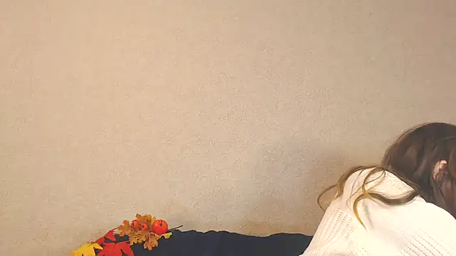 Snapshot of SecretWithJessie chatting on 10-13-25, 06:59 SecretWithJessie online show from 10-13-25, 06:59